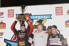 Brown Continues Sprintweek Dominance on Night one of Knoxville Nationals!