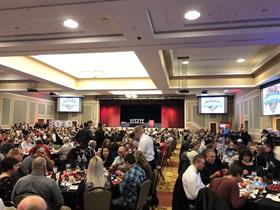 Over $250,000 in Cash and Contingencies Handed Out at 2017 Knoxville Raceway Championship Cup Series Banquet!
