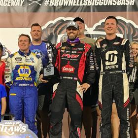 Brian Brown Beats the Outlaws, Gains 59th Career Win at Knoxville!